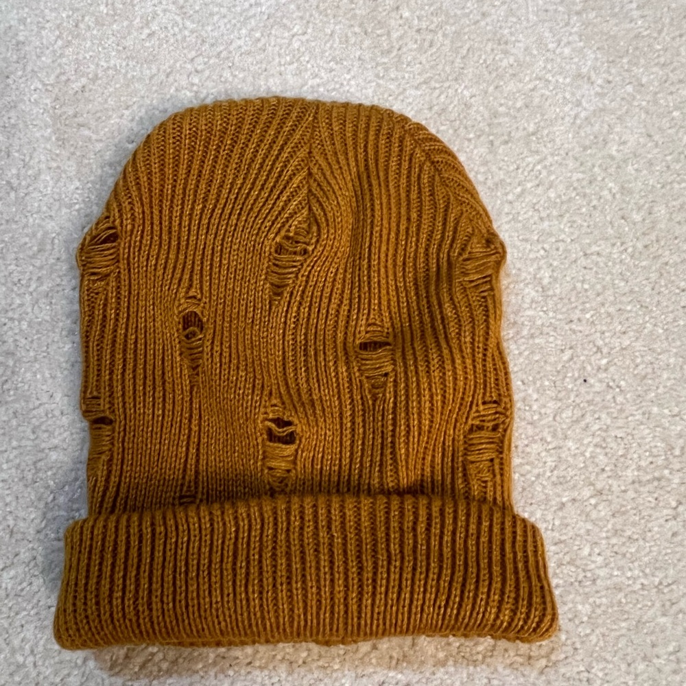 Lily and Lottie Distressed beanie